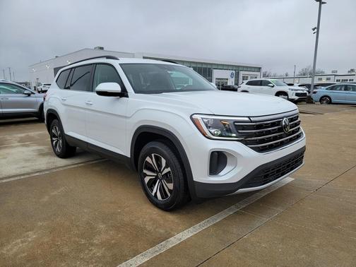 2026 Volkswagen Atlas 2.0T SE