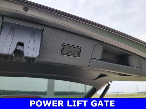 2021 Volkswagen Atlas 3.6 V6 SE w/ Technology