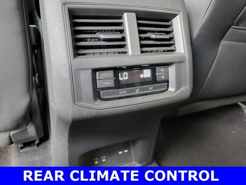 2021 Volkswagen Atlas 3.6 V6 SE w/ Technology