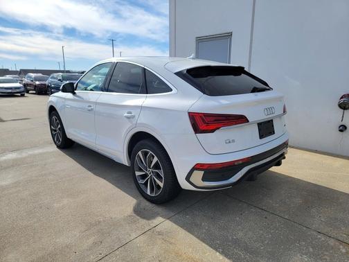 2023 Audi Q5 45 S line Premium Plus
