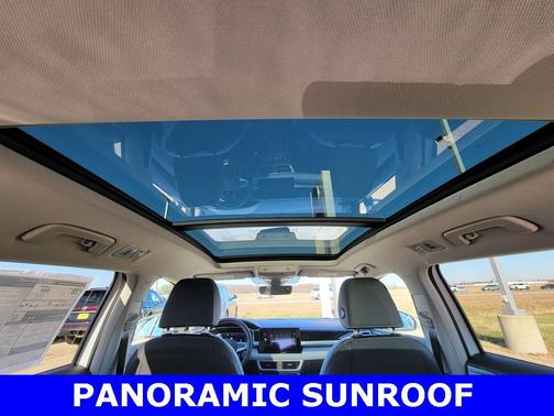 2026 Volkswagen Taos SEL