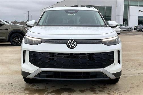 Pure White 2026 Volkswagen Tiguan 2.0T S