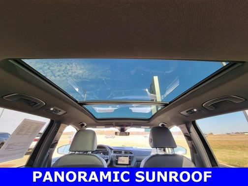 2024 Volkswagen Tiguan 2.0T SEL R-Line