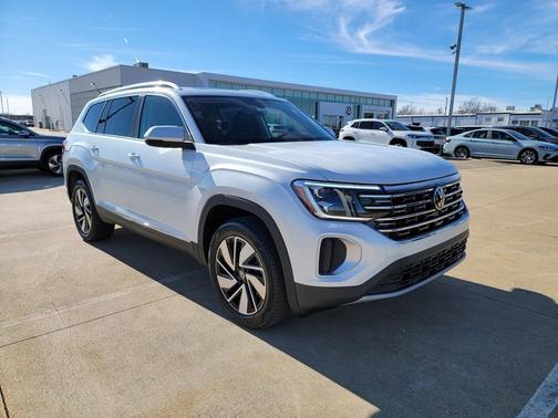 2026 Volkswagen Atlas 2.0T SEL