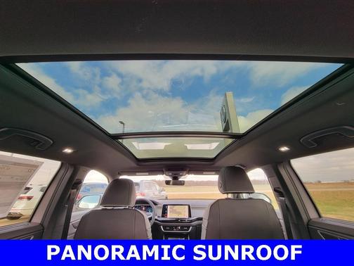 2026 Volkswagen Atlas Cross Sport 2.0T SEL Premium R-Line