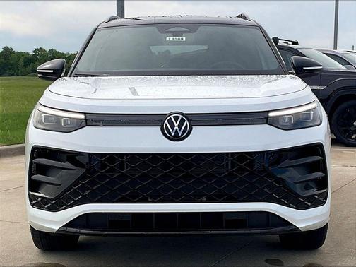 Opal White 2026 Volkswagen Tiguan 2.0T SE R-Line Black