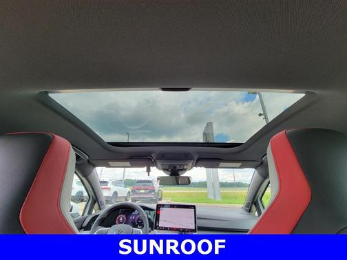 2025 Volkswagen Golf GTI 2.0T SE