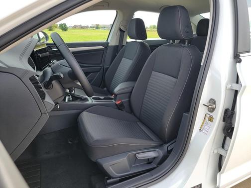 2025 Volkswagen Jetta 1.5T S