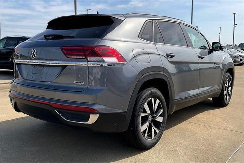 2022 Volkswagen Atlas Cross Sport 2.0T SE