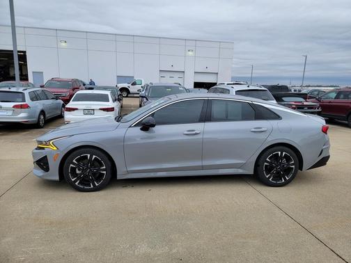 2023 Kia K5 GT-Line