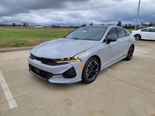 2023 Kia K5 GT-Line