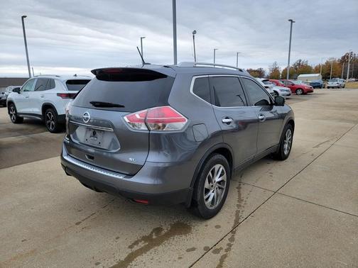 2015 Nissan Rogue SL