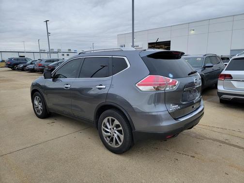 2015 Nissan Rogue SL