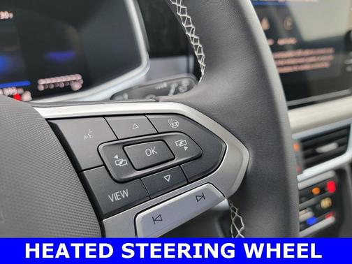 2026 Volkswagen Taos SE