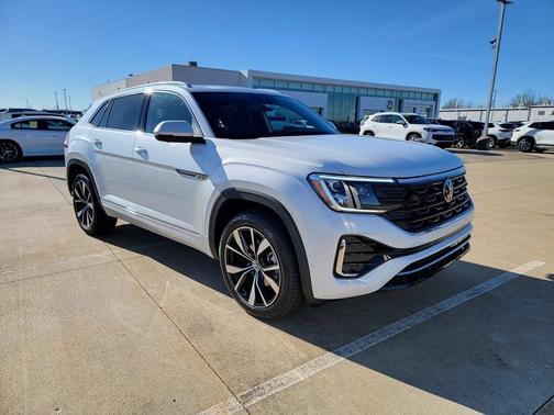 2026 Volkswagen Atlas Cross Sport 2.0T SEL Premium R-Line
