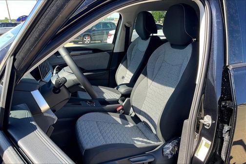 Deep Black Pearl 2026 Volkswagen Tiguan 2.0T S