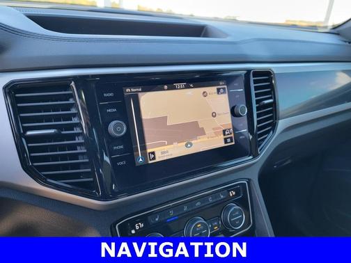 2022 Volkswagen Atlas Cross Sport 3.6L V6 SEL Premium R-Line