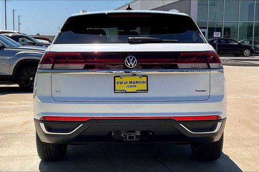 Opal White Pearl 2026 Volkswagen Atlas Cross Sport 2.0T SE W/TECHNOLOGY