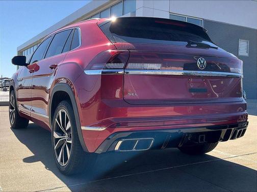 Aurora Red Metallic 2024 Volkswagen Atlas Cross Sport 2.0T SEL Premium R-Line