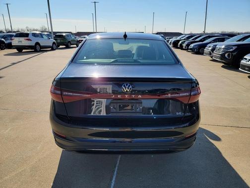 2026 Volkswagen Jetta 1.5T SE