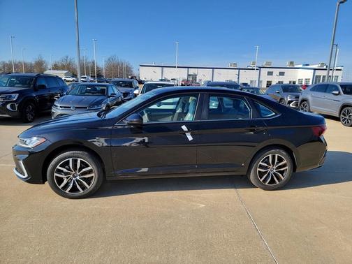 2026 Volkswagen Jetta 1.5T SE