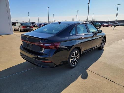 2026 Volkswagen Jetta 1.5T SE