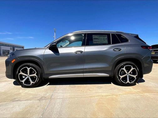 Platinum Gray Metallic 2026 Volkswagen Tiguan 2.0T SE