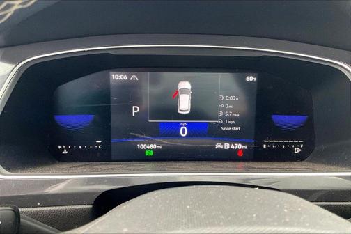 Pure White 2022 Volkswagen Tiguan 2.0T SE