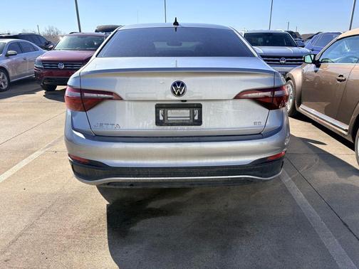 2023 Volkswagen Jetta 1.5T SE