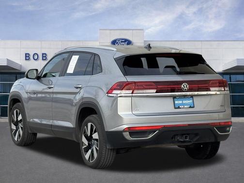 2024 Volkswagen Atlas Cross Sport 2.0T SE w/Technology 4MOTION