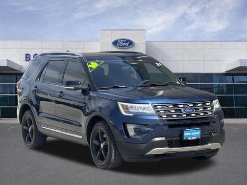 Blue Jeans Metallic 2016 Ford Explorer XLT