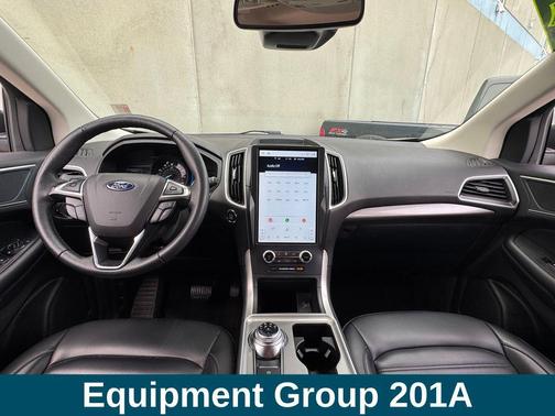 Forged Green Metallic 2024 Ford Edge SEL