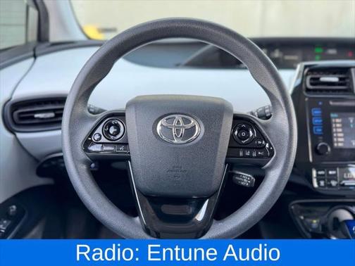 2019 Toyota Prius LE