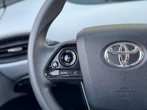2019 Toyota Prius LE