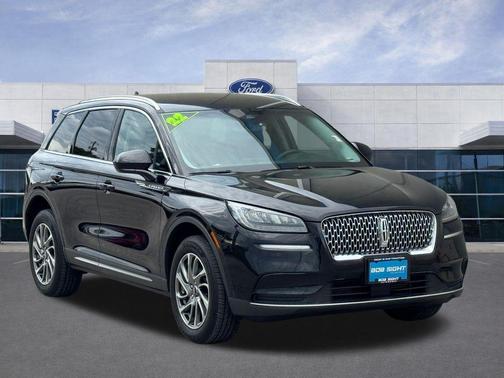 Infinite Black Metallic Clearcoat 2022 Lincoln Corsair Standard