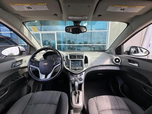 2017 Chevrolet Sonic LT