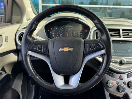 2017 Chevrolet Sonic LT