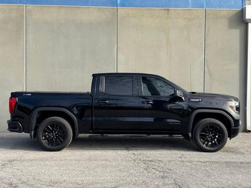 2022 GMC Sierra 1500 Elevation
