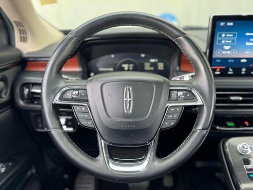 2021 Lincoln Nautilus Reserve