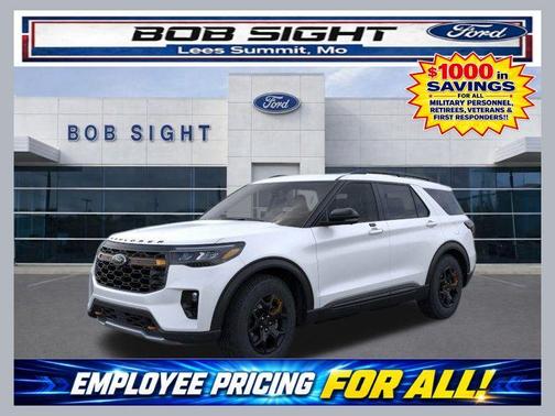 Star White Metallic Tri-Coat 2026 Ford Explorer Tremor