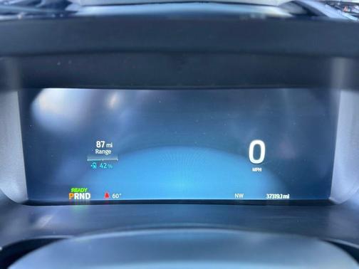 2023 Ford F-150 Lightning XLT