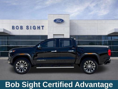 Onyx Black 2024 GMC Canyon Denali