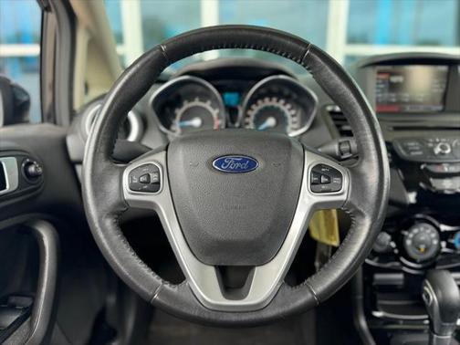 2015 Ford Fiesta SE