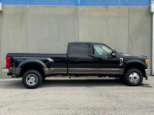 2017 Ford F-350 Lariat