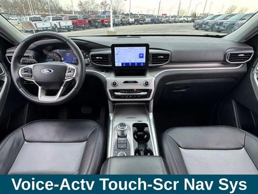 Agate Black Metallic 2024 Ford Explorer XLT