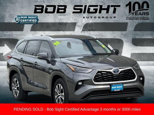 2022 Toyota Highlander Hybrid XLE