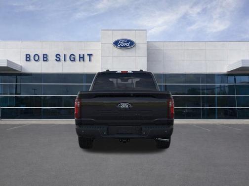 Agate Black Metallic 2026 Ford F-150 XLT