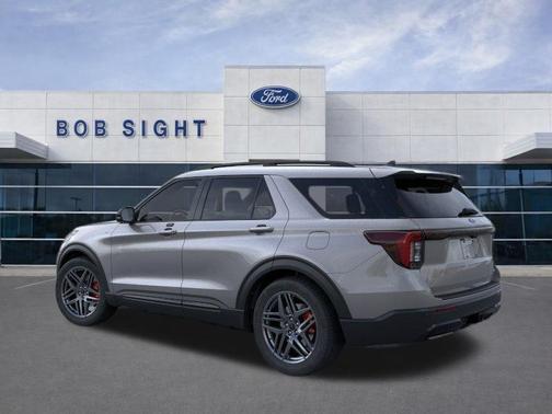 Carbonized Gray Metallic 2026 Ford Explorer ST-Line