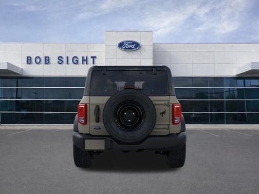Desert Sand 2026 Ford Bronco Big Bend