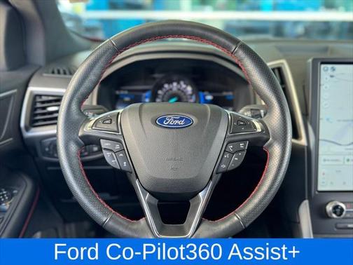 2022 Ford Edge ST Line